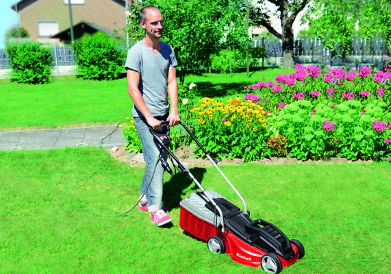 einhell-expert-electric-lawn-mower-3400192-example_usage-003