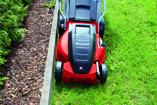 einhell-classic-electric-lawn-mower-3400150-example_usage-103