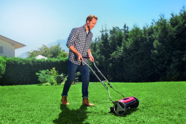 einhell-expert-hand-lawn-mower-3414165-example_usage-101