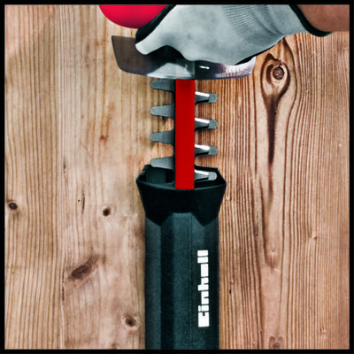 einhell-classic-electric-hedge-trimmer-3403310-detail_image-103