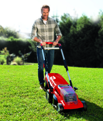 einhell-expert-cordless-lawn-mower-3413172-example_usage-101
