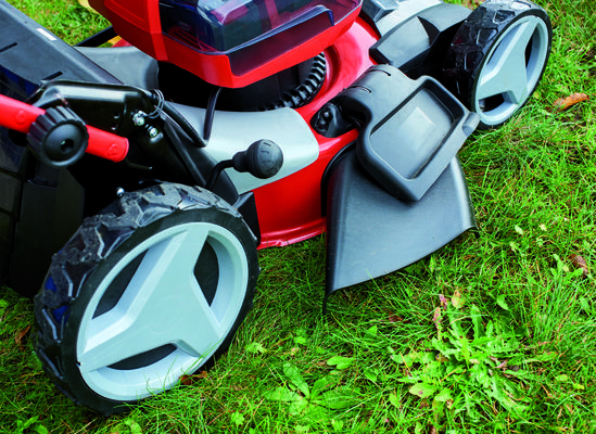 einhell-professional-cordless-lawn-mower-3413200-example_usage-102
