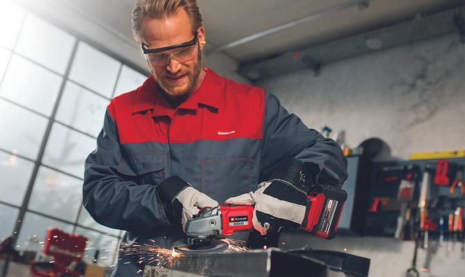 einhell-professional-cordless-angle-grinder-4431140-example_usage-001