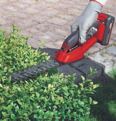 einhell-classic-cordless-grass-and-bush-shear-3410370-example_usage-102