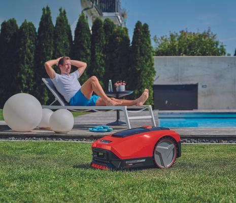 einhell-expert-robot-lawn-mower-3413961-example_usage-102