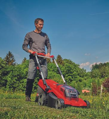 einhell-professional-cordless-lawn-mower-3413278-example_usage-001