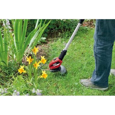 ozito-cordless-lawn-trimmer-3411178-example_usage-101