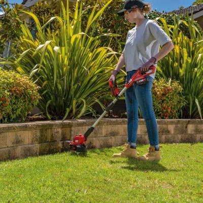 ozito-cordless-lawn-trimmer-3000901-example_usage-102