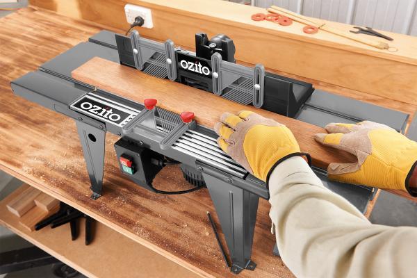 ozito-router-table-3000137-example_usage-101